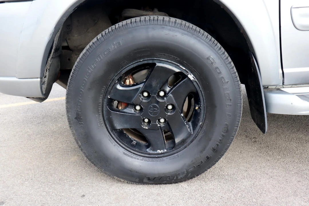 2002 Toyota Sequoia 1st Gen - Image 12 of 21