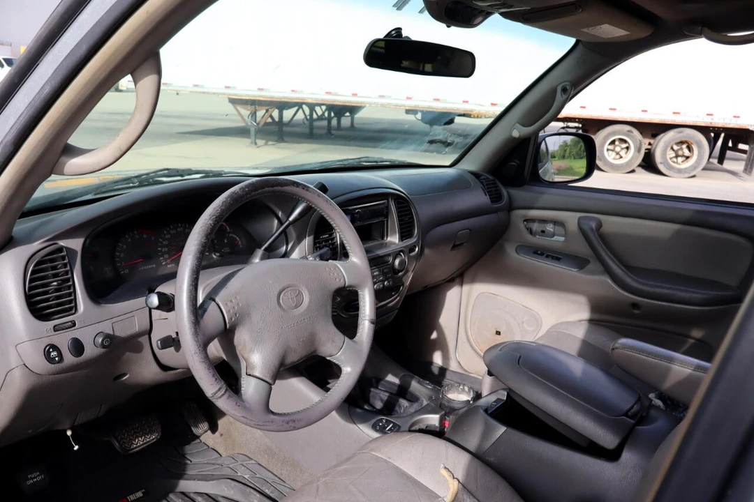 2002 Toyota Sequoia 1st Gen - Image 19 of 21