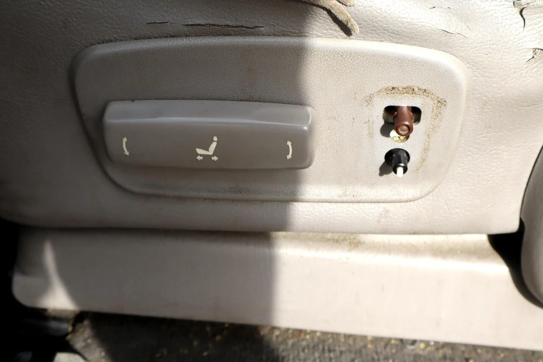 2002 Toyota Sequoia 1st Gen - Image 21 of 21
