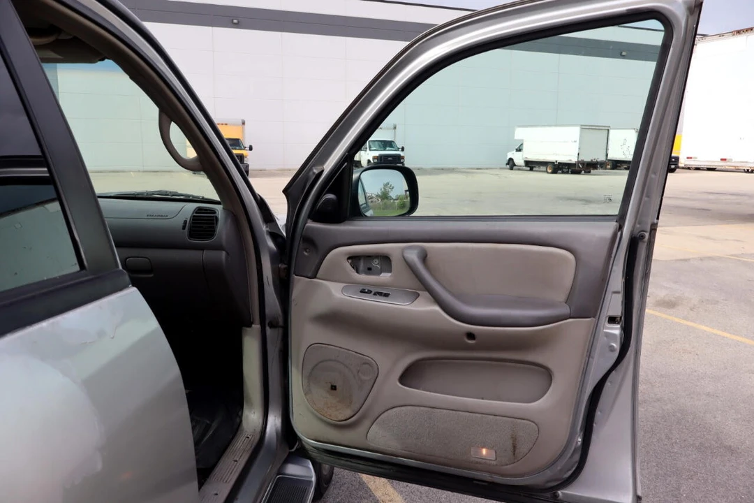 2002 Toyota Sequoia 1st Gen - Image 17 of 21