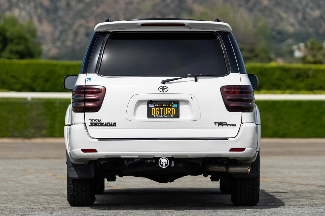 2002 Toyota Sequoia 1st Gen - Image 5 of 31