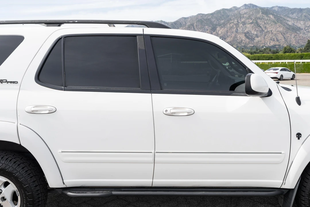 2002 Toyota Sequoia 1st Gen - Image 13 of 31