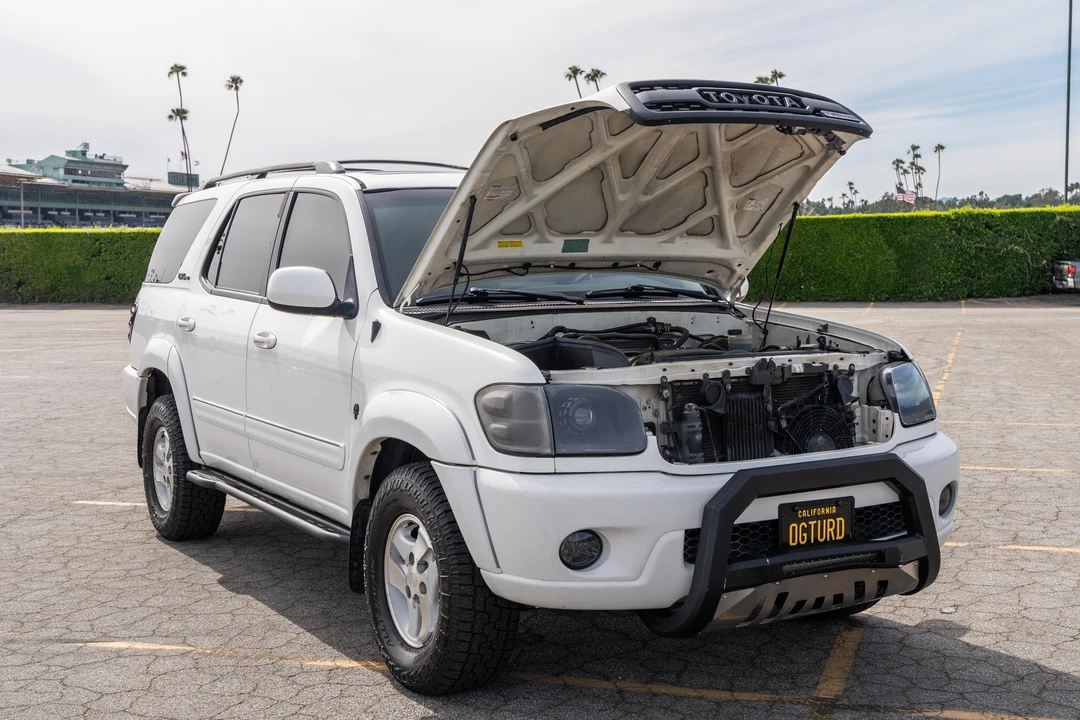 2002 Toyota Sequoia 1st Gen - Image 9 of 31