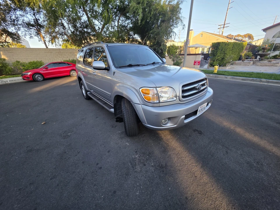 2002 Toyota Sequoia 1st Gen - Image 23 of 31
