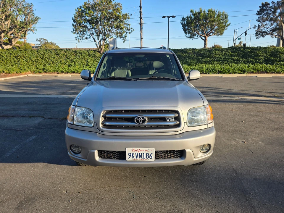 2002 Toyota Sequoia 1st Gen - Image 19 of 31