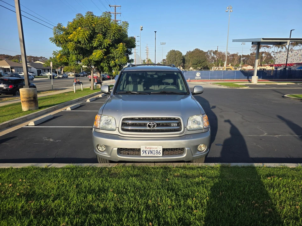 2002 Toyota Sequoia 1st Gen - Image 12 of 31