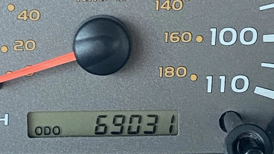 2002 Toyota Sequoia 1st Gen - Image 12 of 19