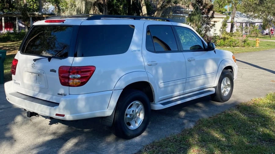 2002 Toyota Sequoia 1st Gen - Image 2 of 19