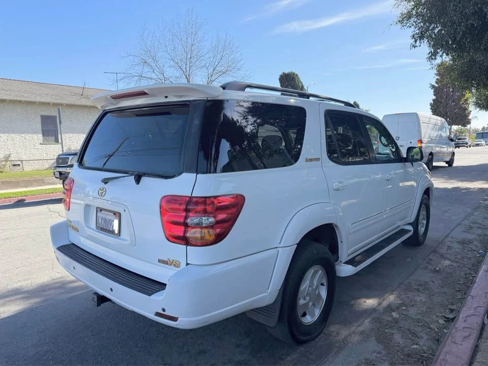 2002 Toyota Sequoia 1st Gen - Image 4 of 15