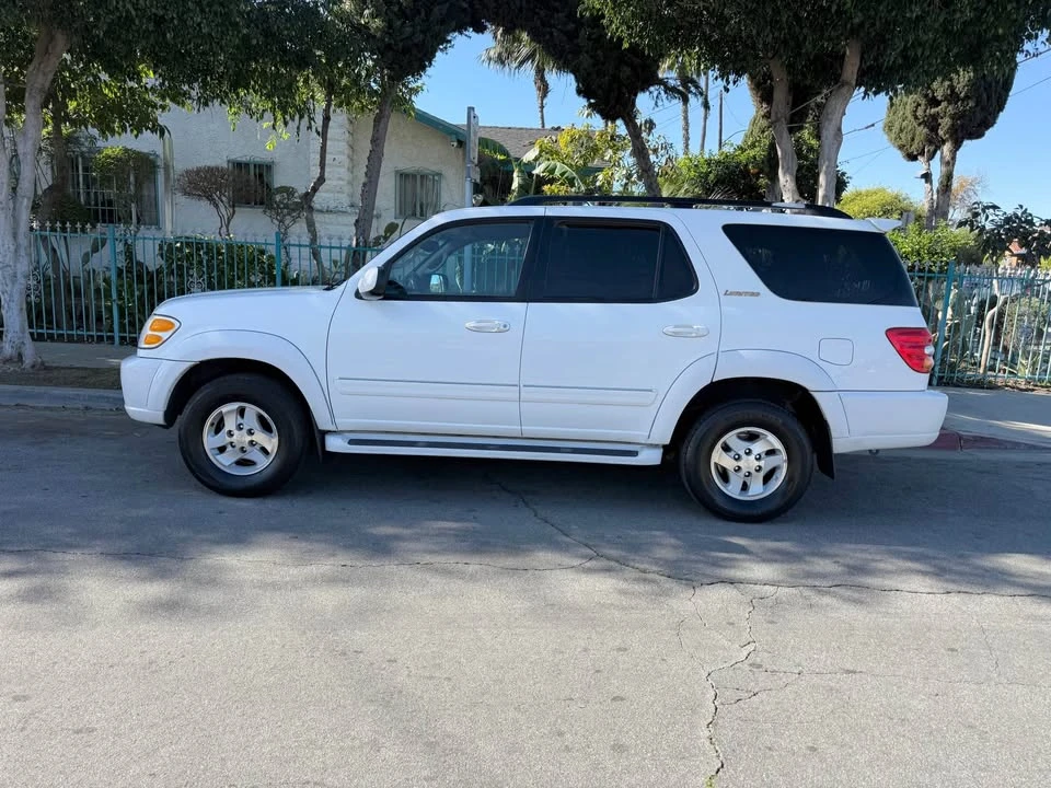 2002 Toyota Sequoia 1st Gen - Image 6 of 15