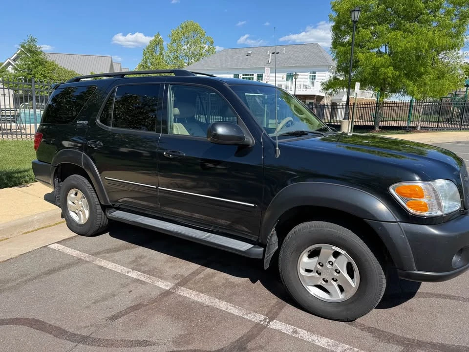 2002 Toyota Sequoia 1st Gen - Image 3 of 15