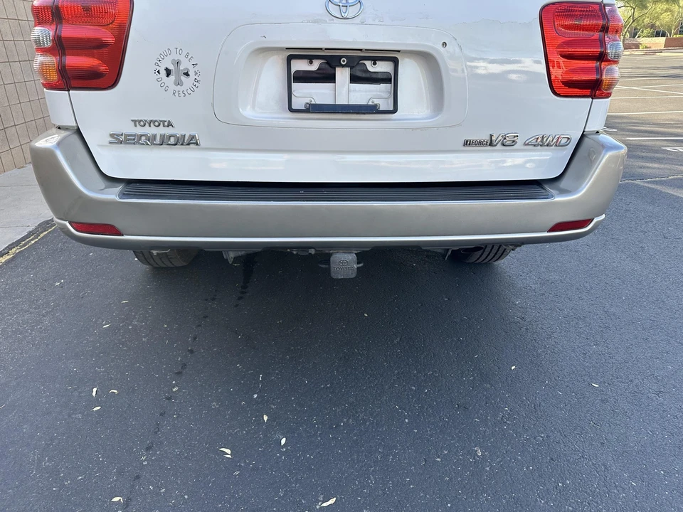 2002 Toyota Sequoia 1st Gen - Image 22 of 31