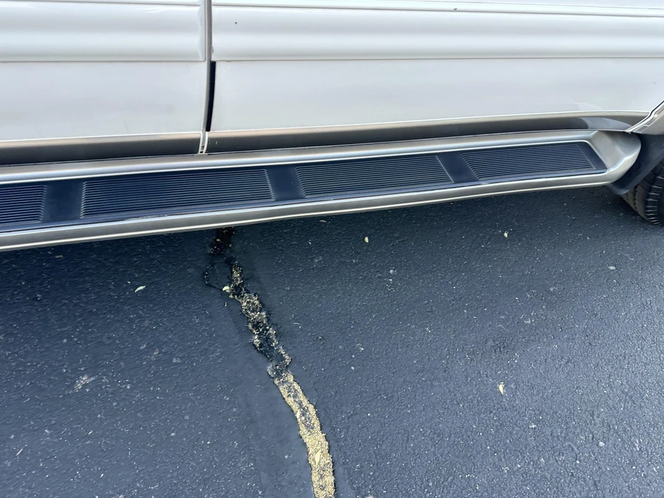 2002 Toyota Sequoia 1st Gen - Image 16 of 31