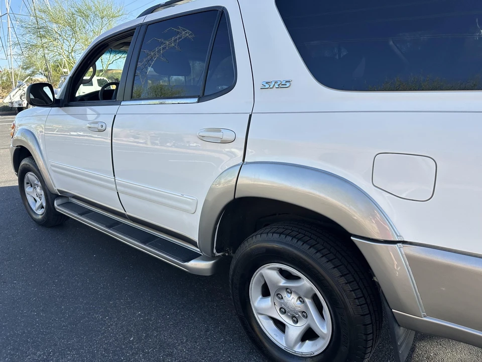 2002 Toyota Sequoia 1st Gen - Image 26 of 31