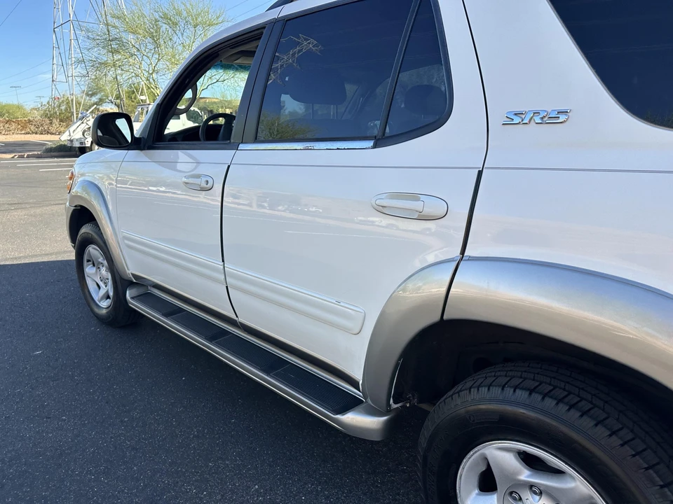 2002 Toyota Sequoia 1st Gen - Image 29 of 31