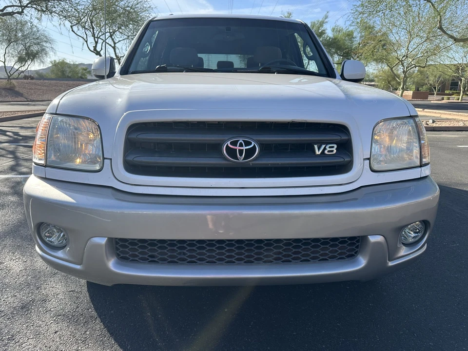 2002 Toyota Sequoia 1st Gen - Image 13 of 31