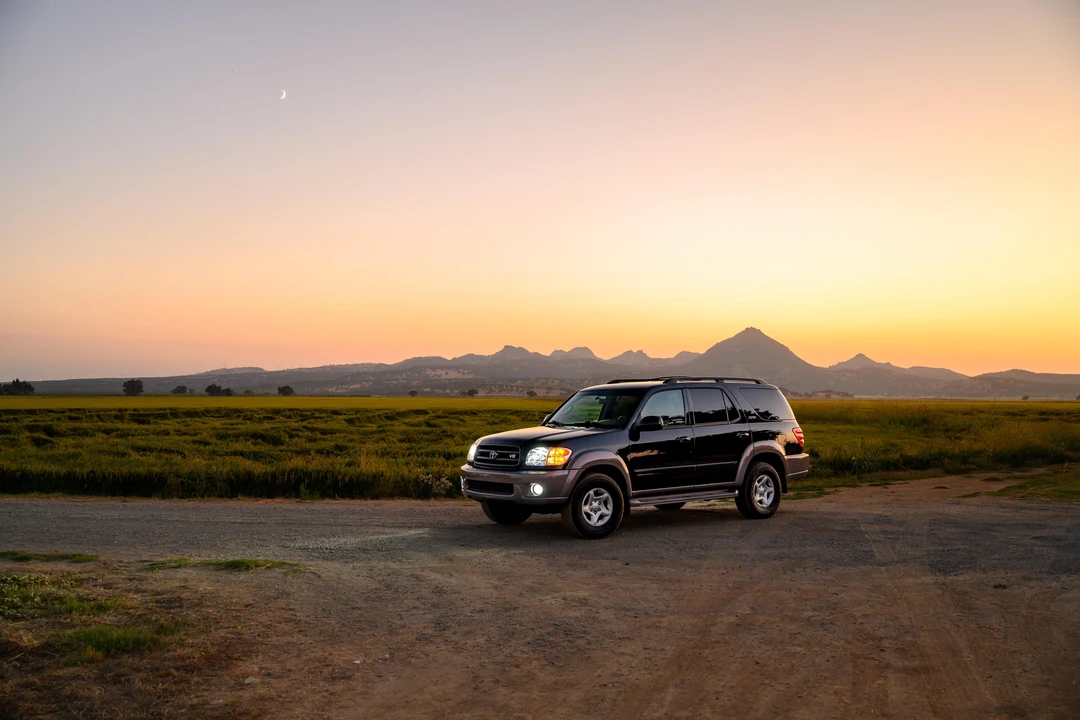 2002 Toyota Sequoia 1st Gen - Image 23 of 31