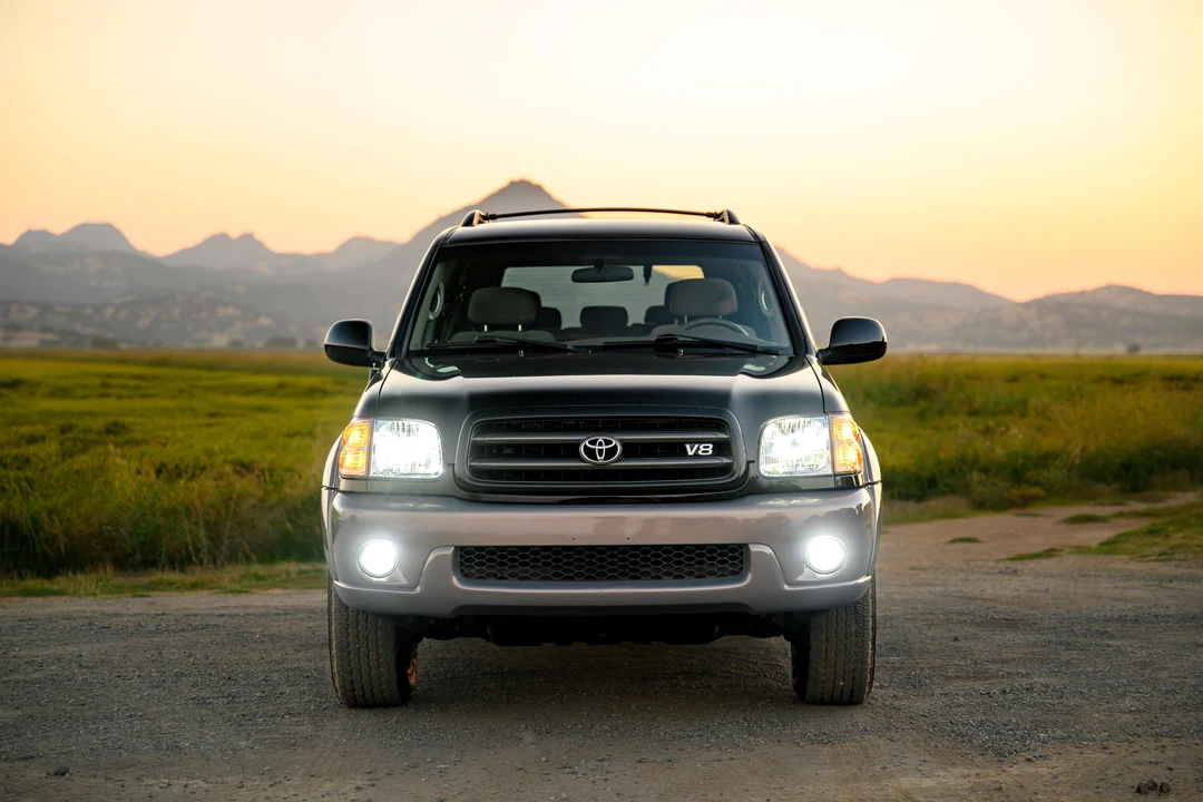2002 Toyota Sequoia 1st Gen - Image 7 of 31