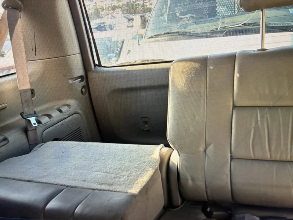 2002 Toyota Sequoia 1st Gen - Image 5 of 5