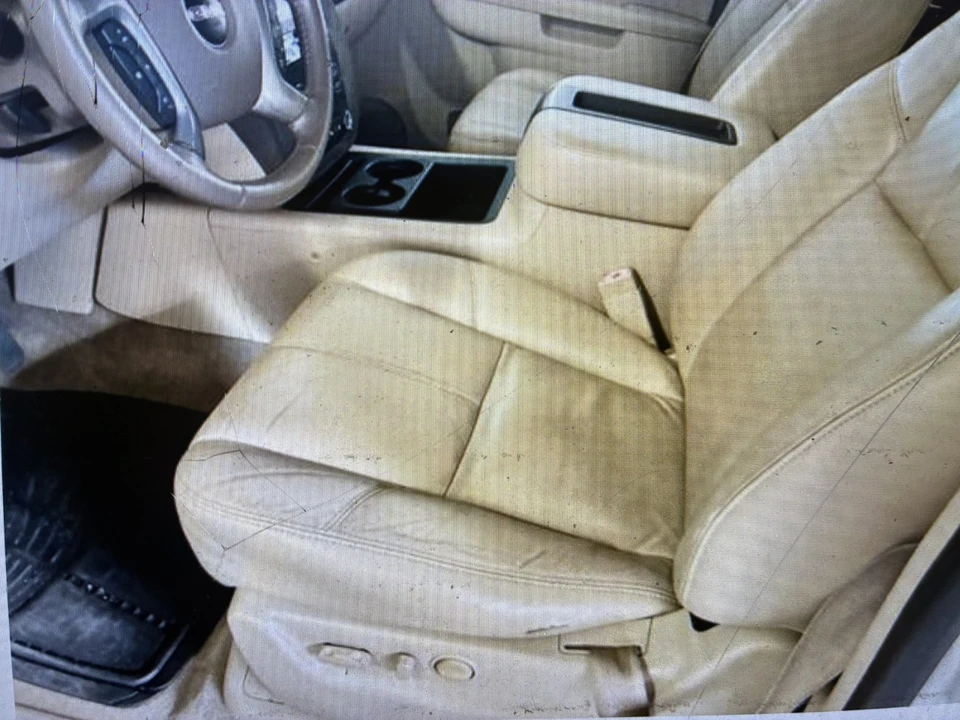 2002 Toyota Sequoia 1st Gen - Image 3 of 4