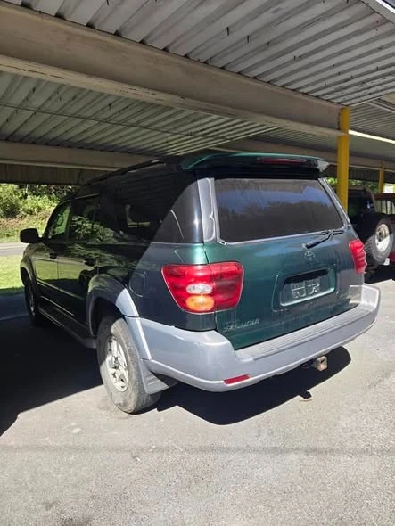 2002 Toyota Sequoia 1st Gen - Image 3 of 9