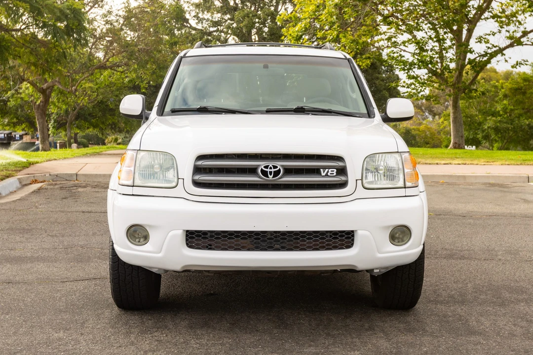 2002 Toyota Sequoia 1st Gen - Image 10 of 31