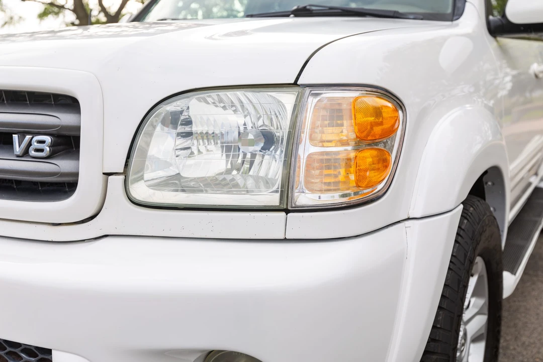 2002 Toyota Sequoia 1st Gen - Image 14 of 31