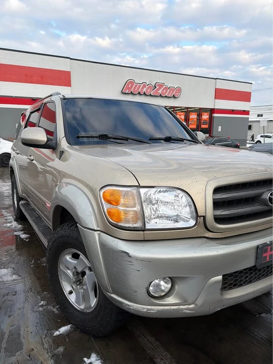 2002 Toyota Sequoia 1st Gen - Image 3 of 8