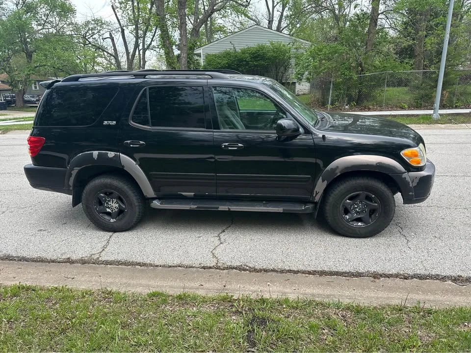 2002 Toyota Sequoia 1st Gen - Image 4 of 16