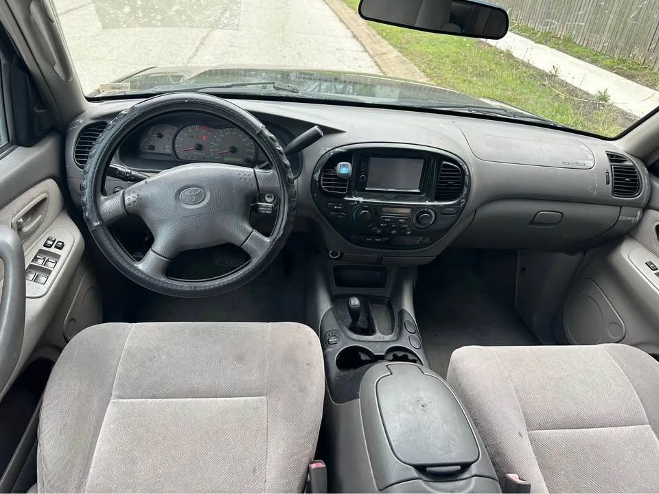 2002 Toyota Sequoia 1st Gen - Image 11 of 16