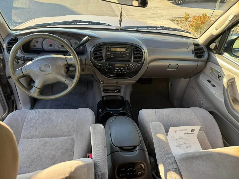2002 Toyota Sequoia 1st Gen - Image 14 of 20