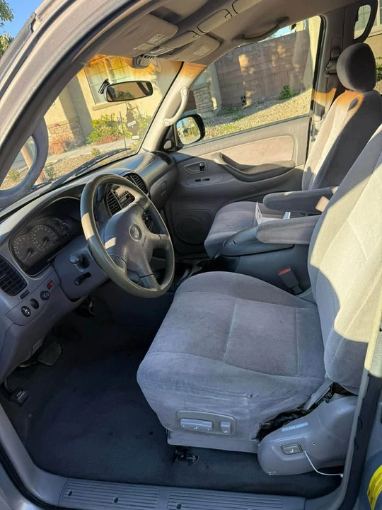 2002 Toyota Sequoia 1st Gen - Image 15 of 20