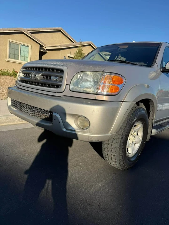 2002 Toyota Sequoia 1st Gen - Image 11 of 20