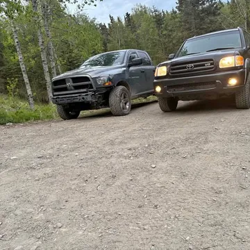 2002 Toyota Sequoia SR5