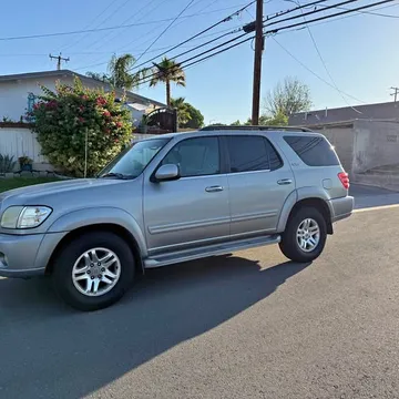 2002 Toyota Sequoia SR5