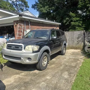 2002 Toyota Sequoia SR5 Sport Utility 4D