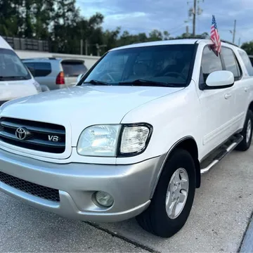 2002 Toyota Sequoia SR5 Sport Utility 4D