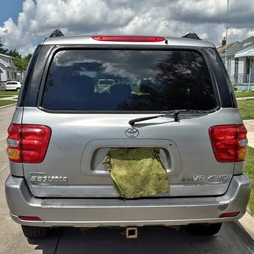 2002 Toyota Sequoia TRD Sport SUV 4D