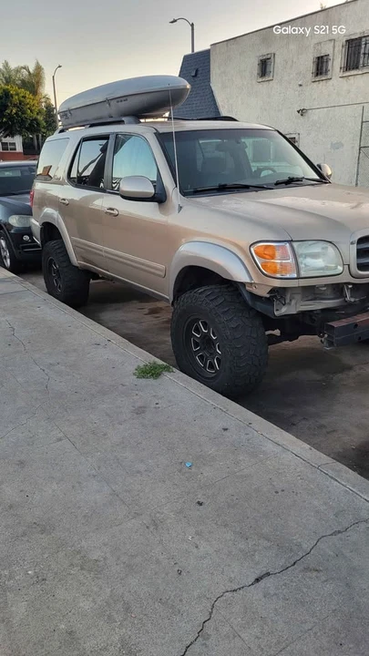 2002 Toyota Sequoia 1st Gen - Image 2 of 14