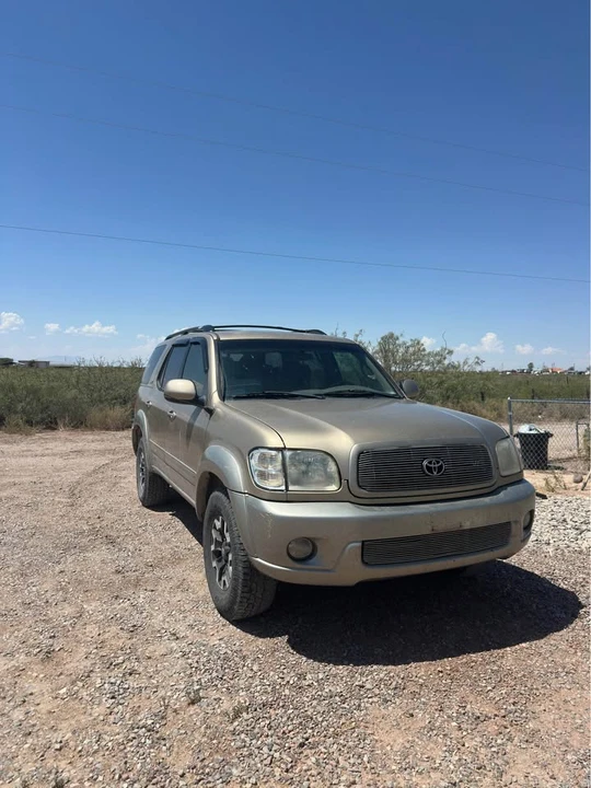 2002 Toyota Sequoia 1st Gen - Image 3 of 5