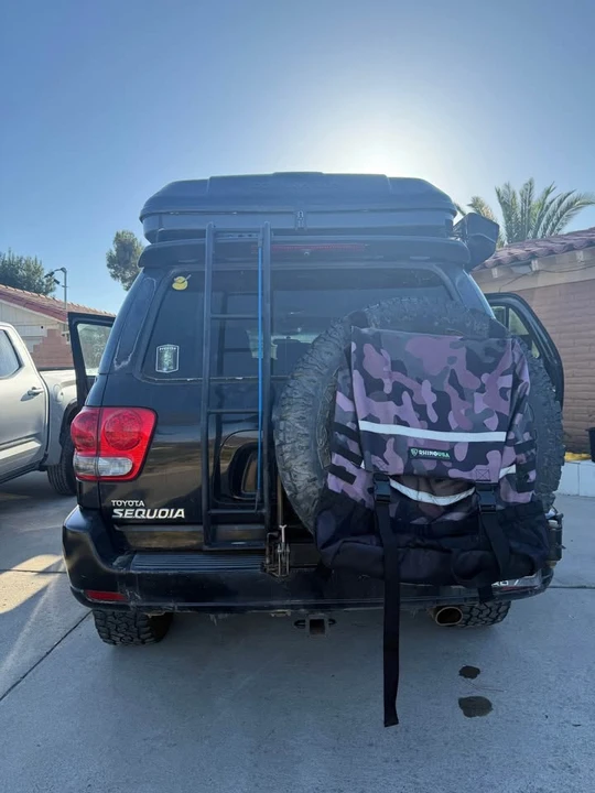 2002 Toyota Sequoia 1st Gen - Image 4 of 13