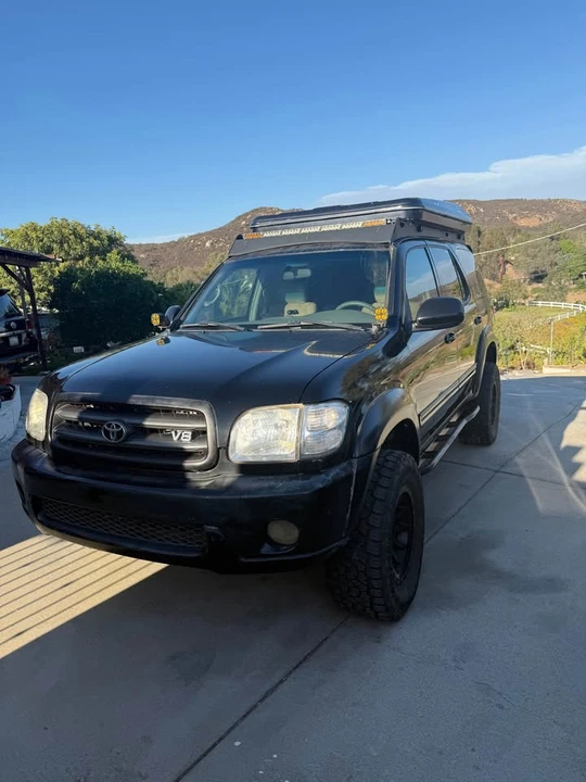 2002 Toyota Sequoia 1st Gen - Image 3 of 13
