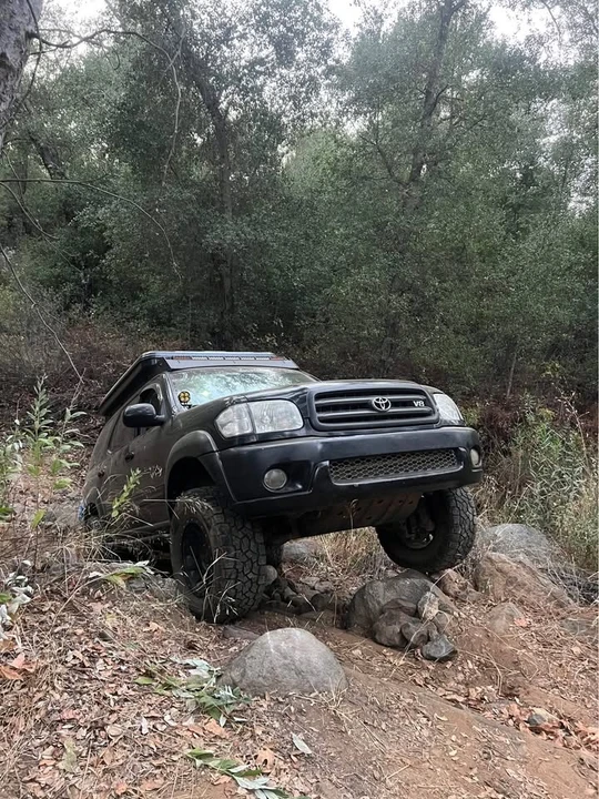 2002 Toyota Sequoia 1st Gen - Image 10 of 13