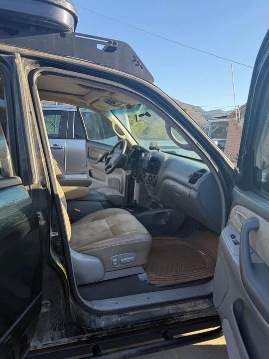 2002 Toyota Sequoia 1st Gen - Image 6 of 13