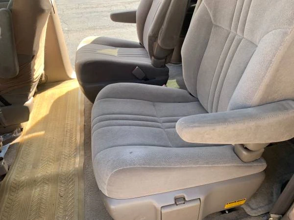 2002 Toyota Sienna 1st Gen - Image 8 of 11