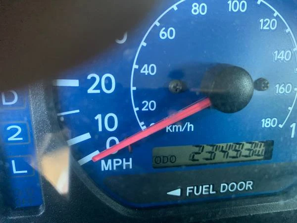2002 Toyota Sienna 1st Gen - Image 11 of 11