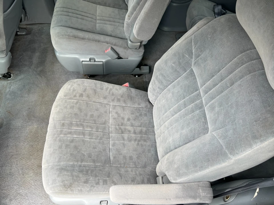 2002 Toyota Sienna 1st Gen - Image 11 of 21