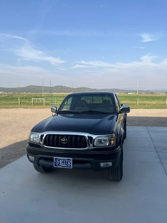 2002 Toyota Tacoma 1st Gen - Image 2 of 31