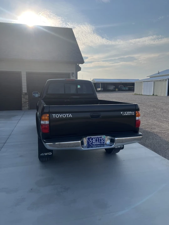 2002 Toyota Tacoma 1st Gen - Image 11 of 31