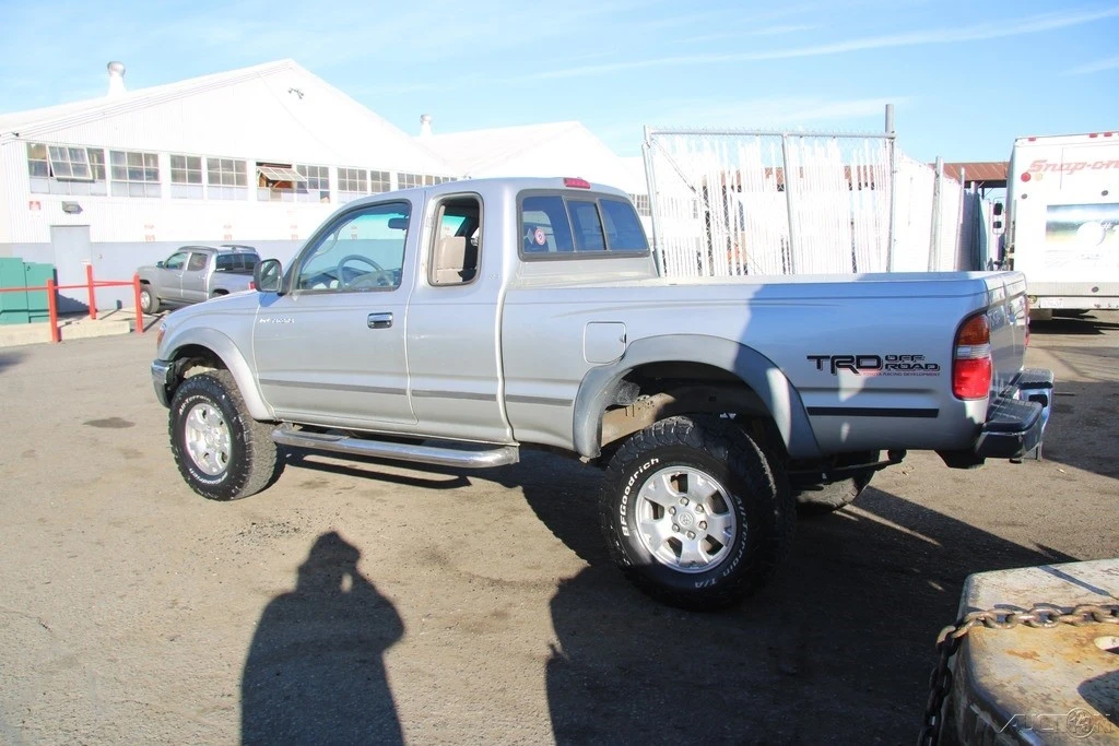 2002 Toyota Tacoma 1st Gen - Image 4 of 21